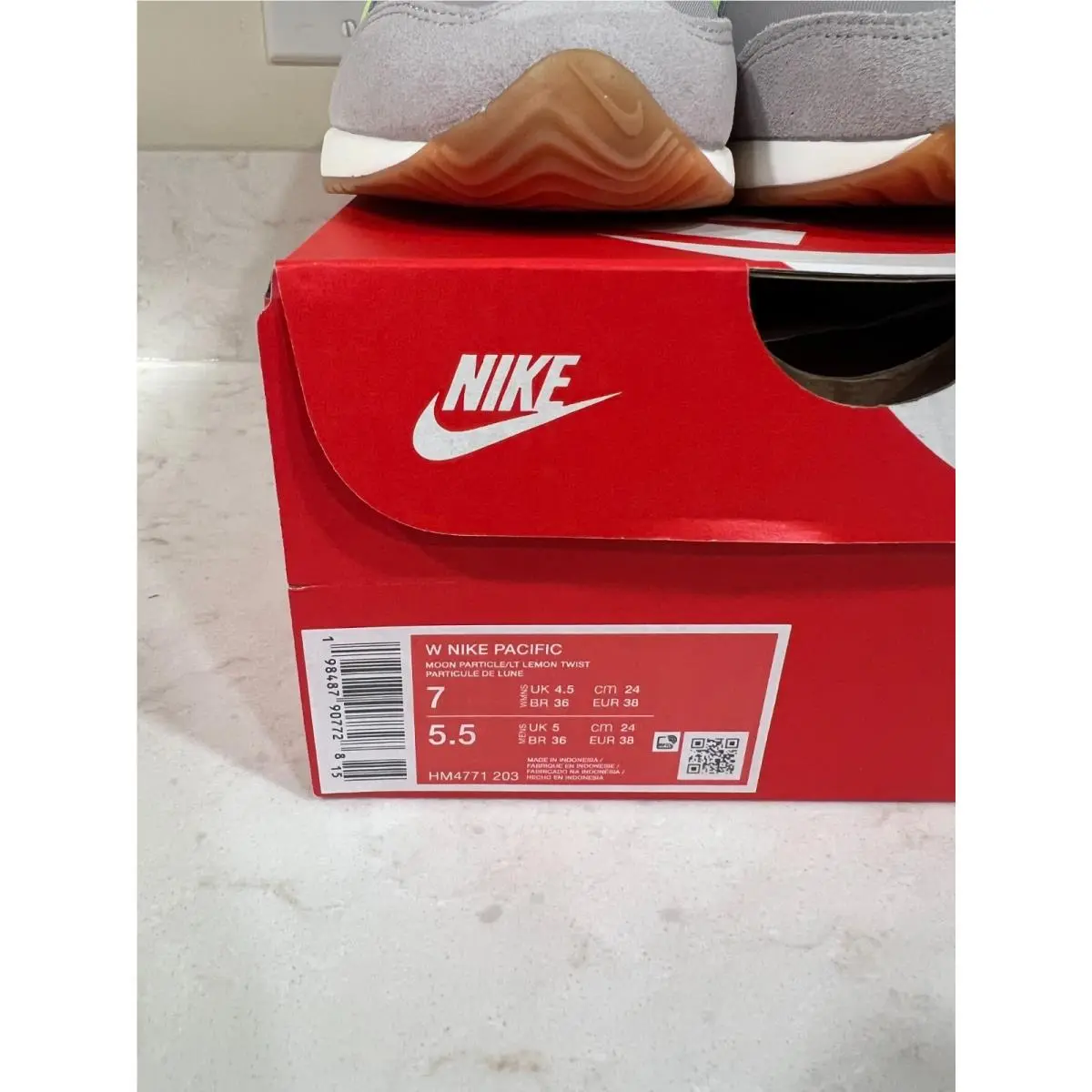 Nike shoes - Pacific - Pacific - Moon Particle/Sail/Burgundy Ash/Light Lemon Twist (UPC: 198487907490) 2