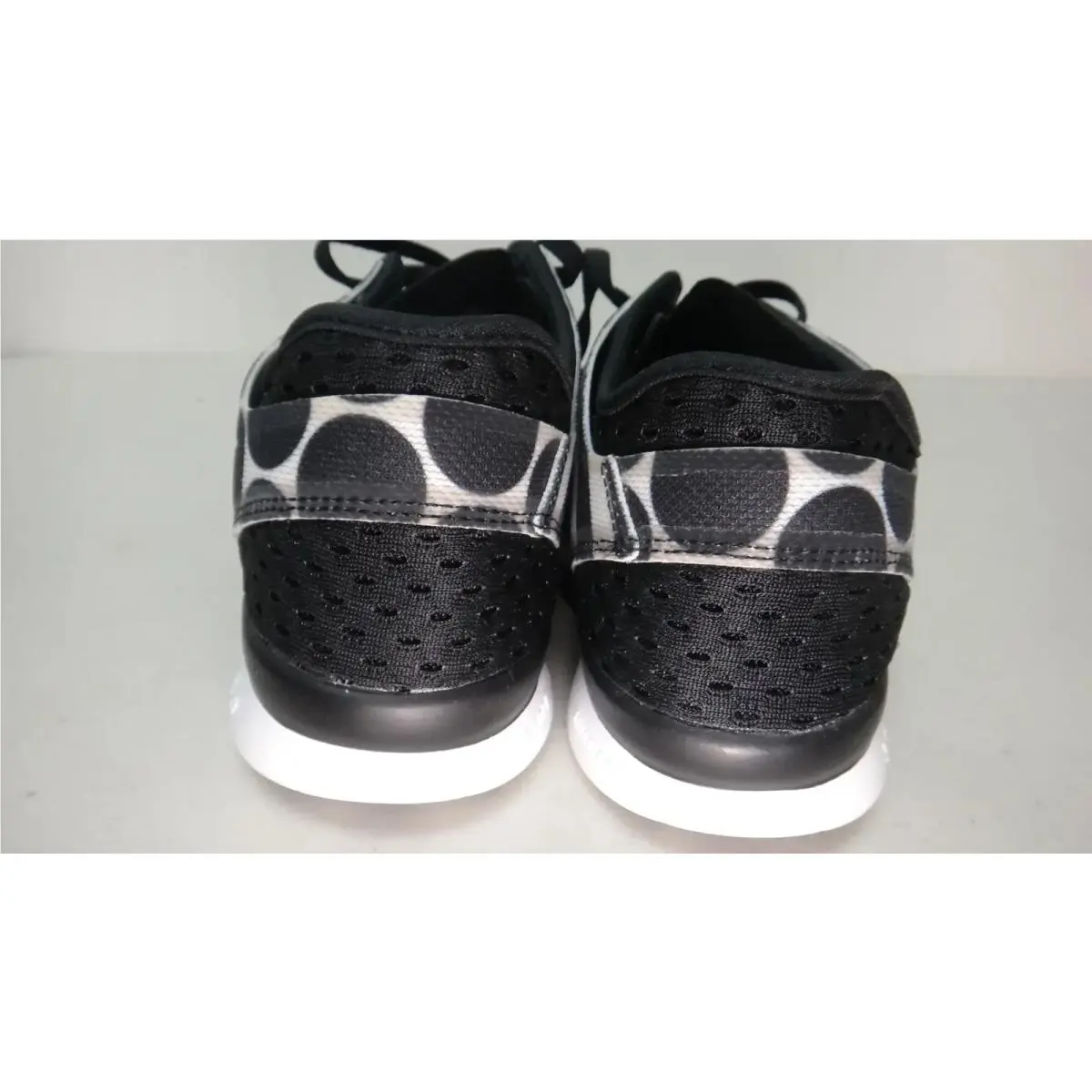 Nike shoes - Free 5.0 TR Fit 5 - 704695-008 - Black 5