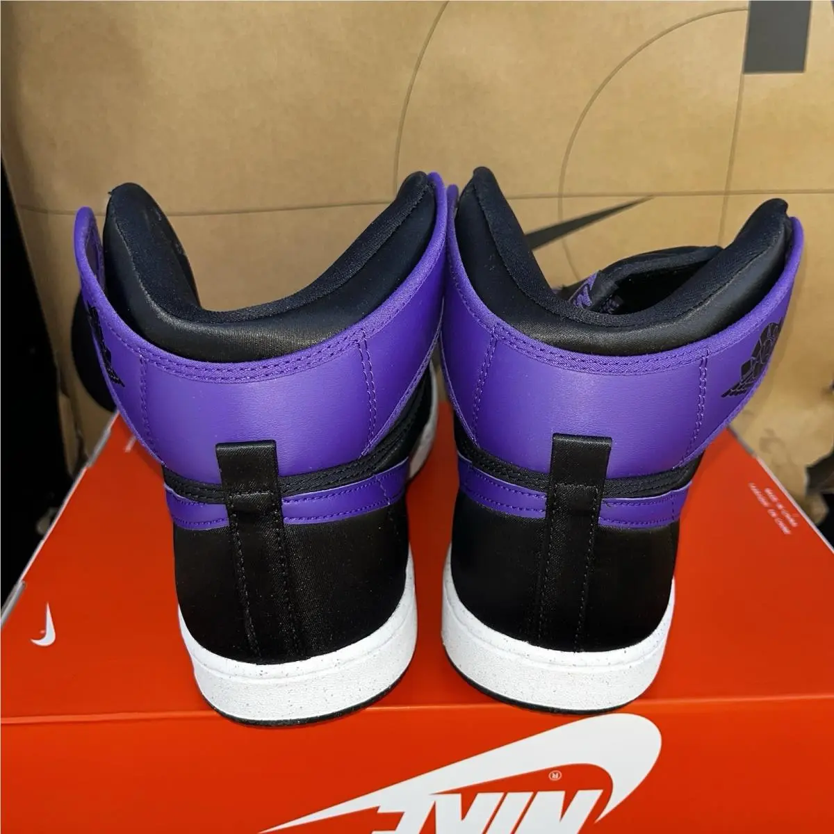 Nike shoes - Air Jordan 1 - Air - DO5047-005 - Purple 4
