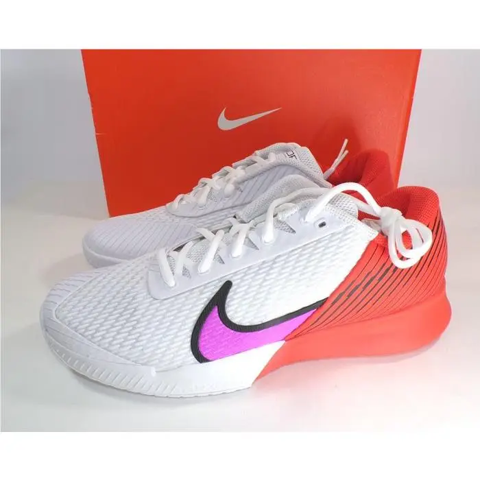 Nike shoes - Fuchsia, White 0