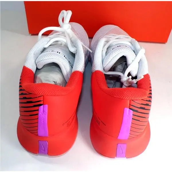 Nike shoes - Fuchsia, White 4