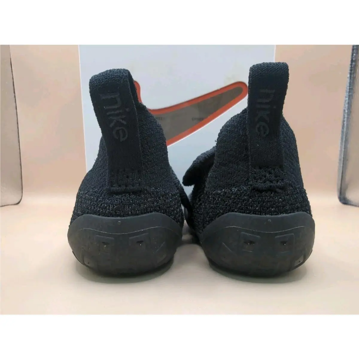 Nike shoes - Black 4