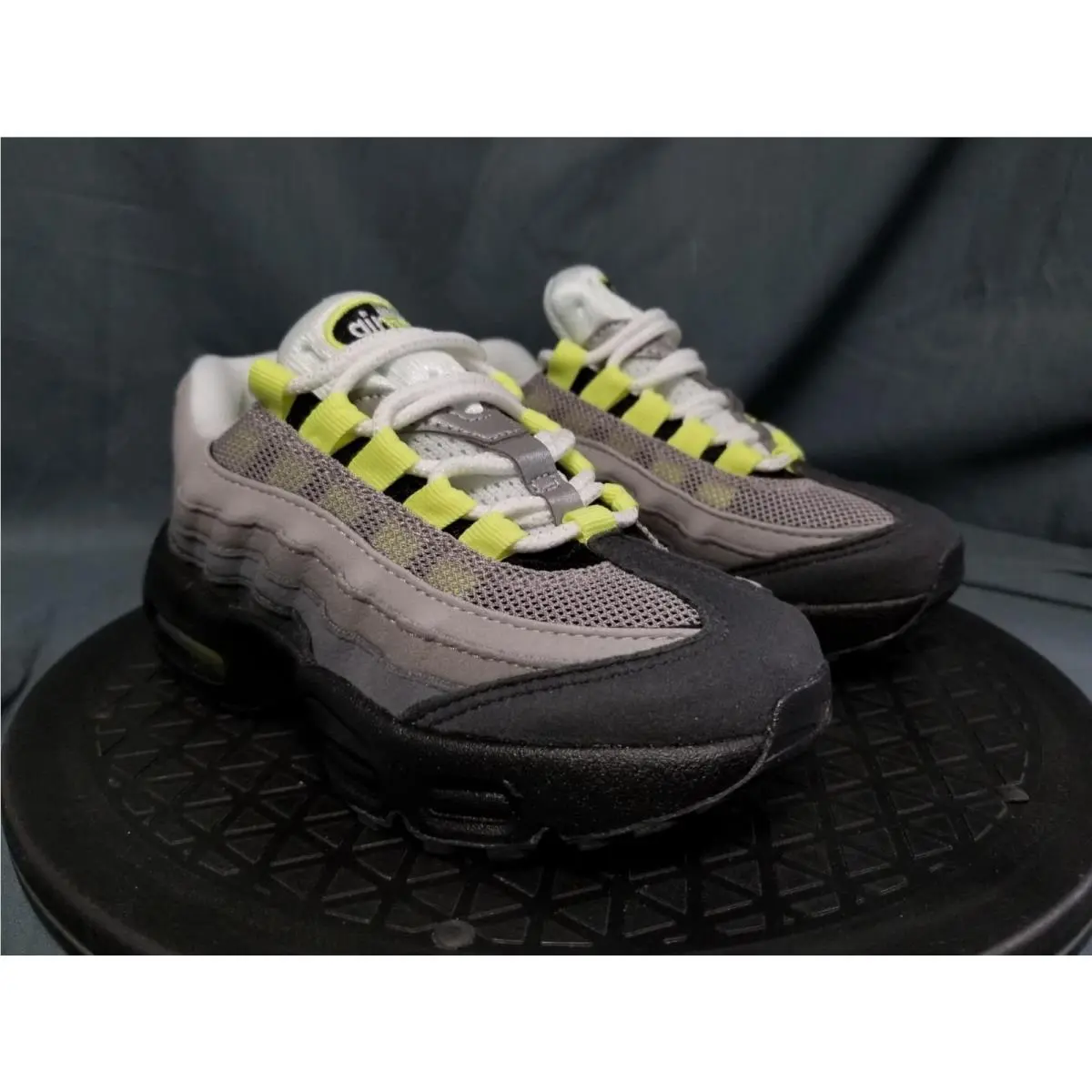 Nike shoes - Nike Air Max 95 - Air Max - 905461 050 - Black/Neon Yellow/Cool Grey (UPC: 198727573737) 8