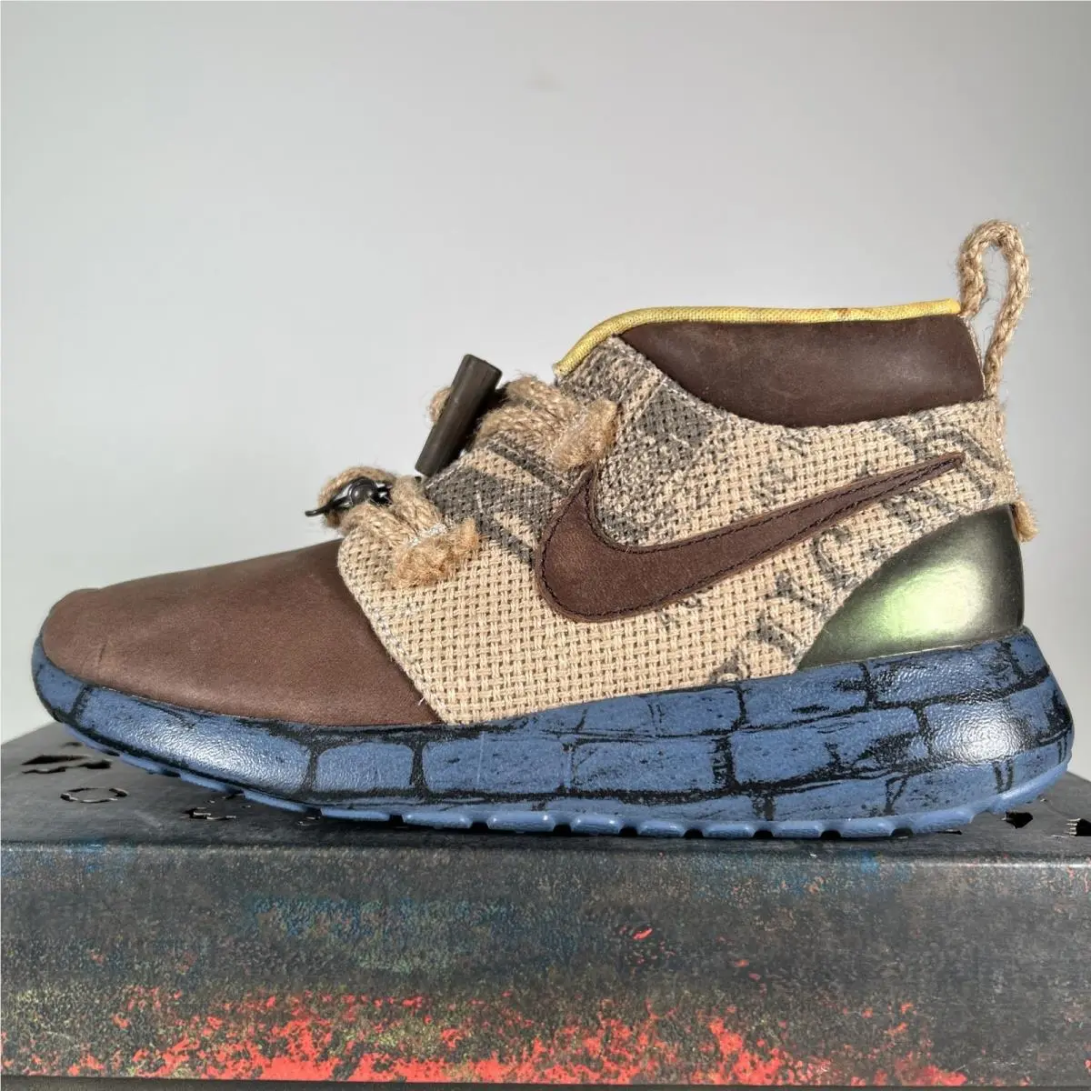 Nike shoes - Brown 0