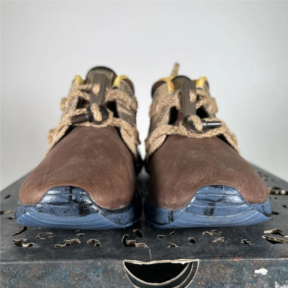 Nike shoes - Brown 2