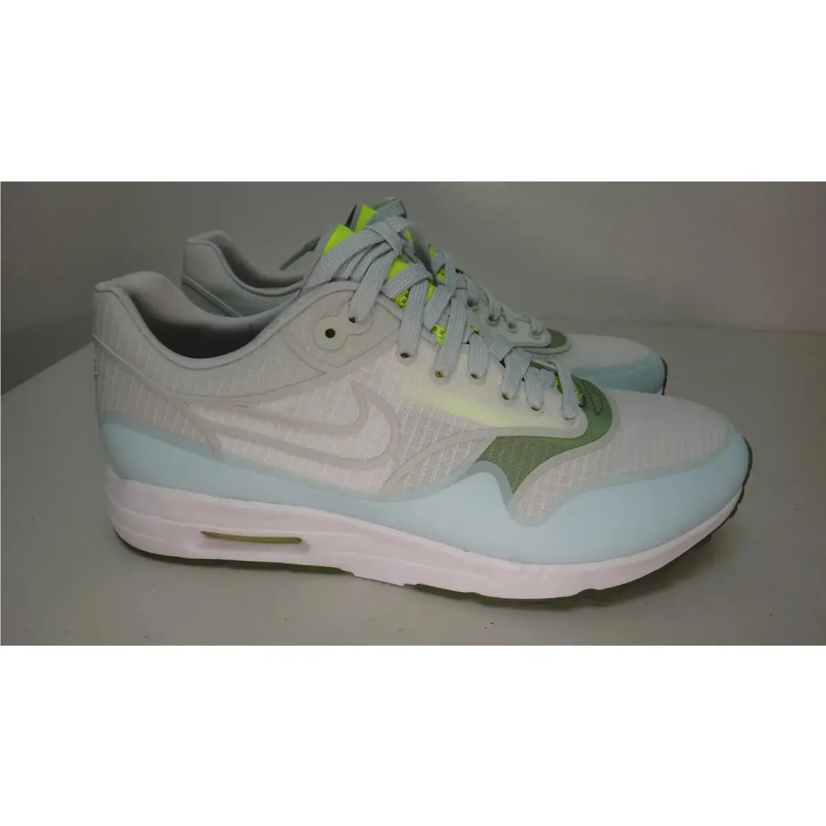 Nike shoes - Air Max 1 Ultra 2.0 SI - 881103-101 - White Light Blue Volt Green 3