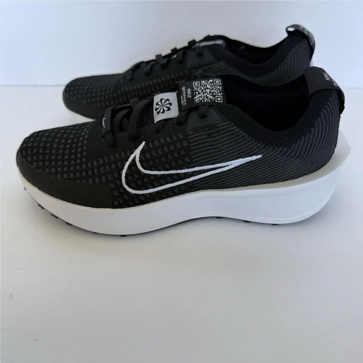 Nike shoes - Wmns Interact Run - Wmns Interact Run - Black 0
