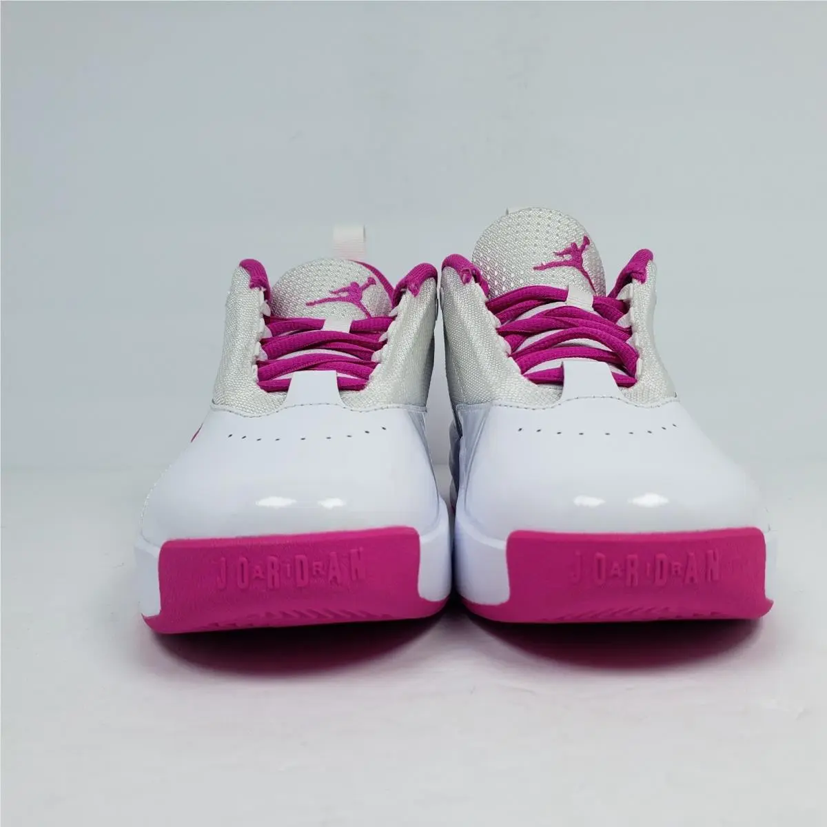 Nike shoes - Jordan Max Aura - Max Aura - White 4