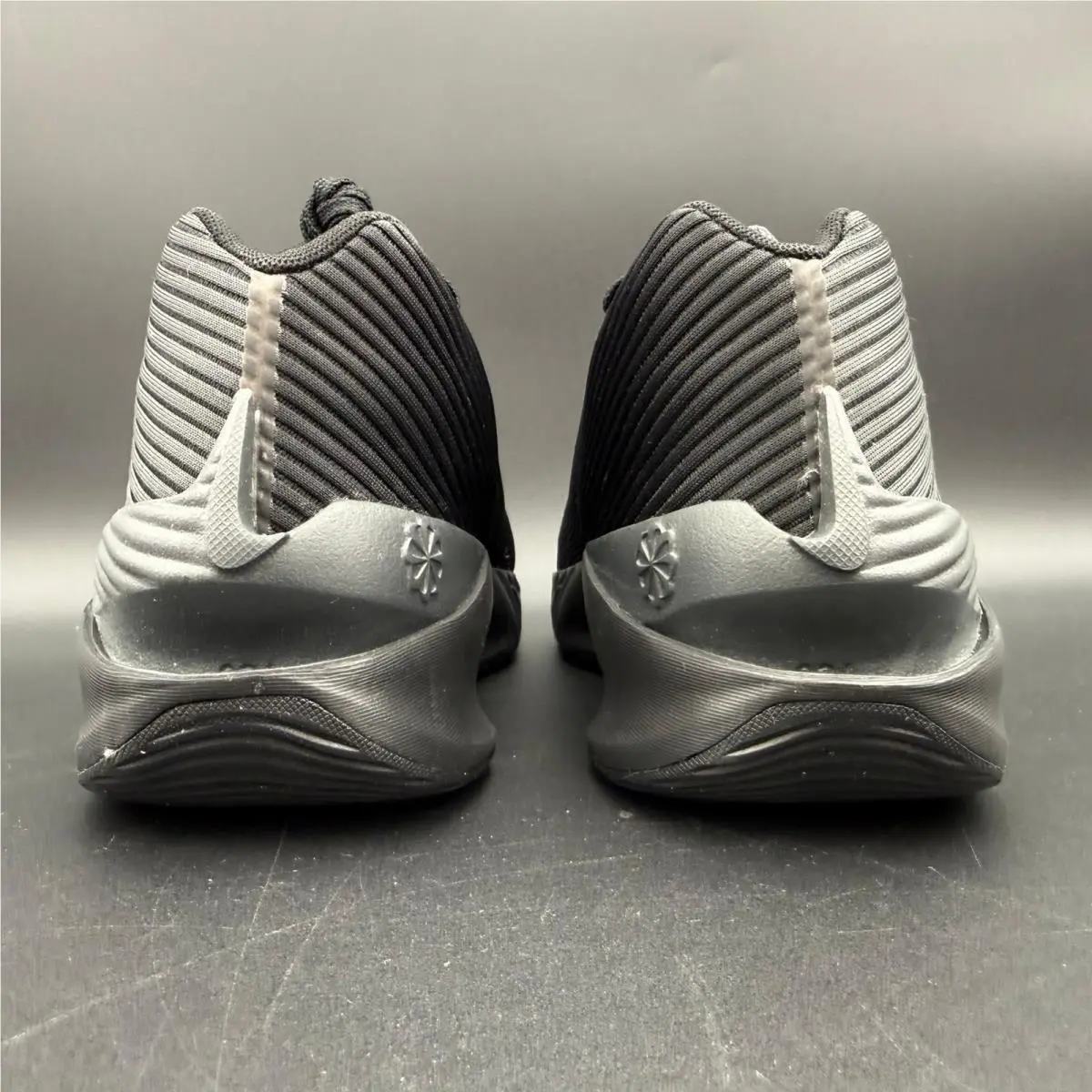 Nike shoes - G.T. Jump Academy - Jump Academy - Black 5