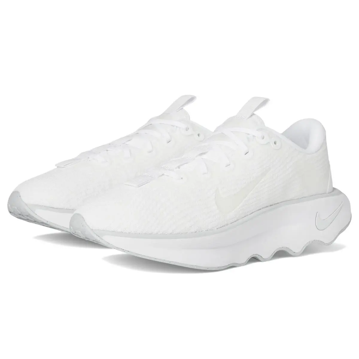 Nike Women`s Motiva Walking Shoes Size 7 White Summit White DV1238-106 - White