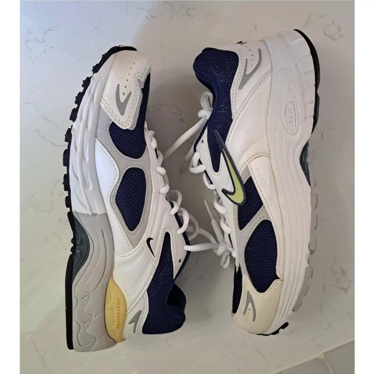 Nike shoes - Nike Air Structure Triax - Air Structure Triax - White 2