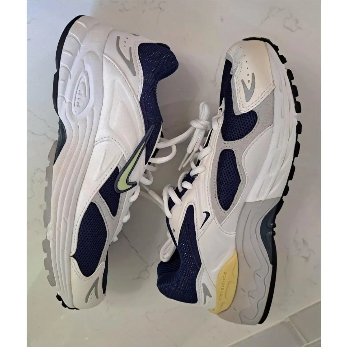 Nike shoes - Nike Air Structure Triax - Air Structure Triax - White 3