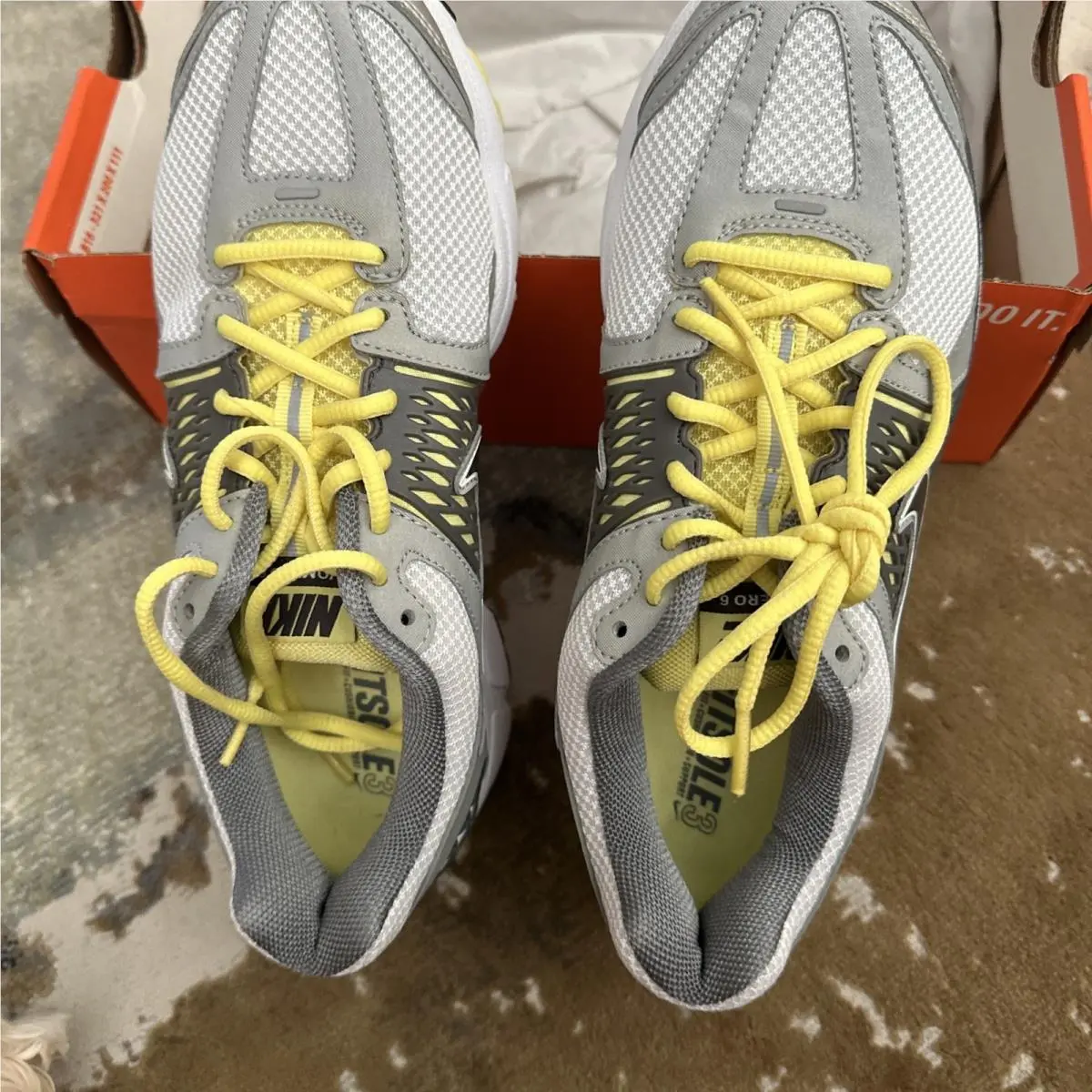 Nike shoes - Nike Air Team - Air Team - White/yellow 3