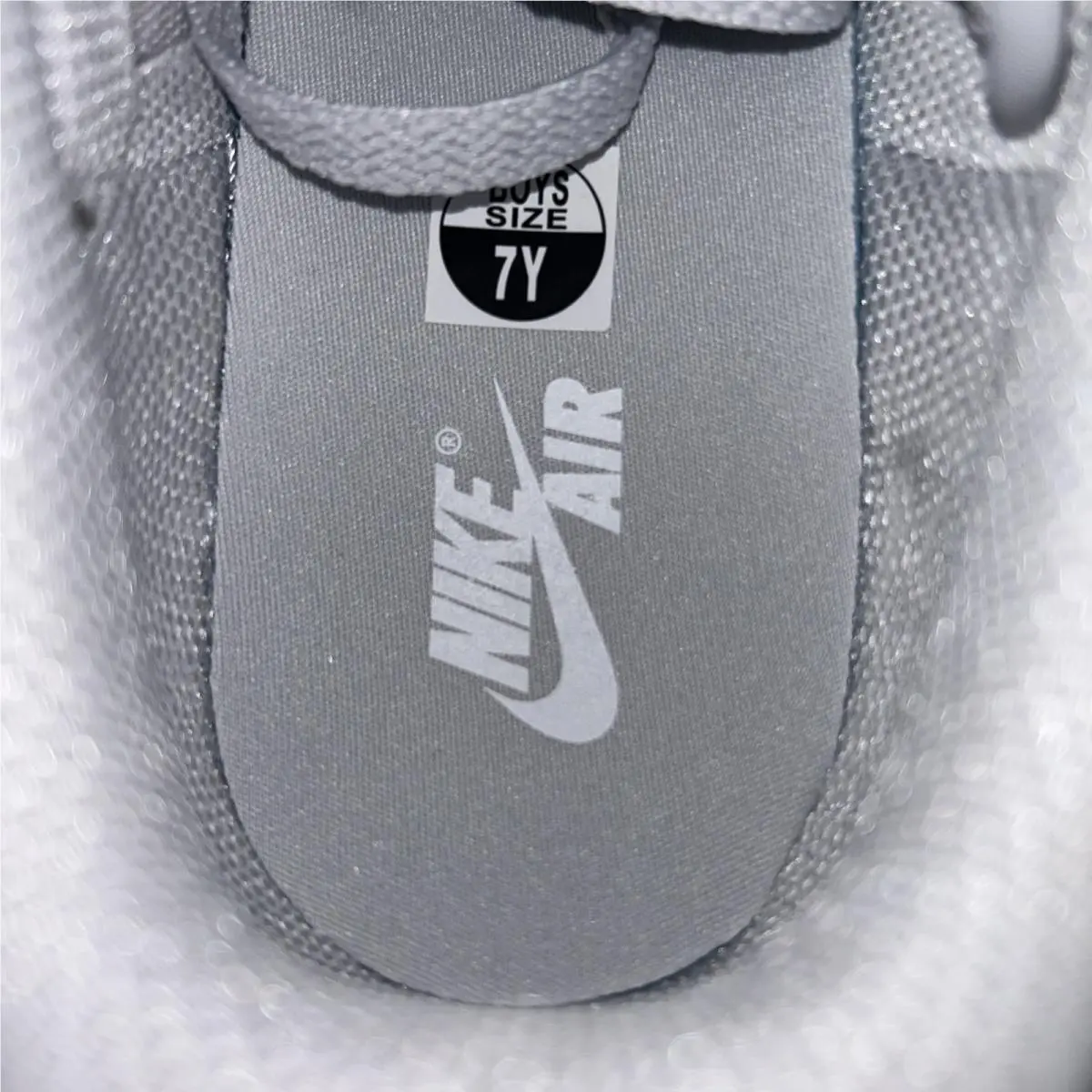 Nike shoes - Air Jordan 1 - Air - Gray 6
