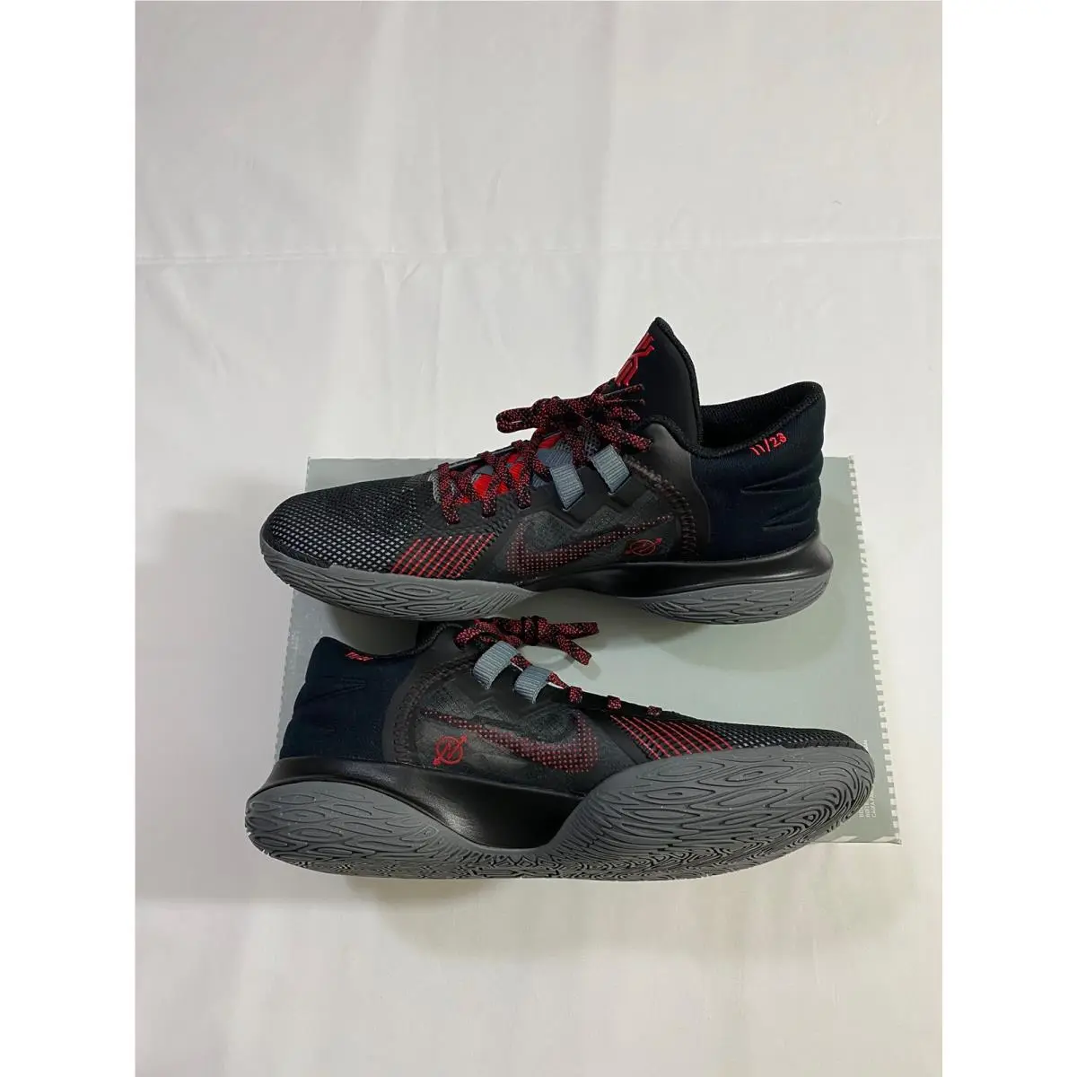 Nike shoes - Nike Kyrie Flytrap - Kyrie Flytrap - CZ4100003 - Black (UPC: 0195866156432) 2