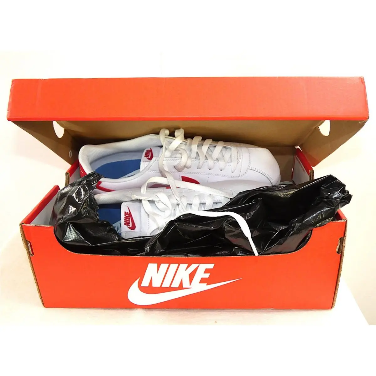 Nike shoes - Nike Classic Cortez - Classic Cortez - White 0