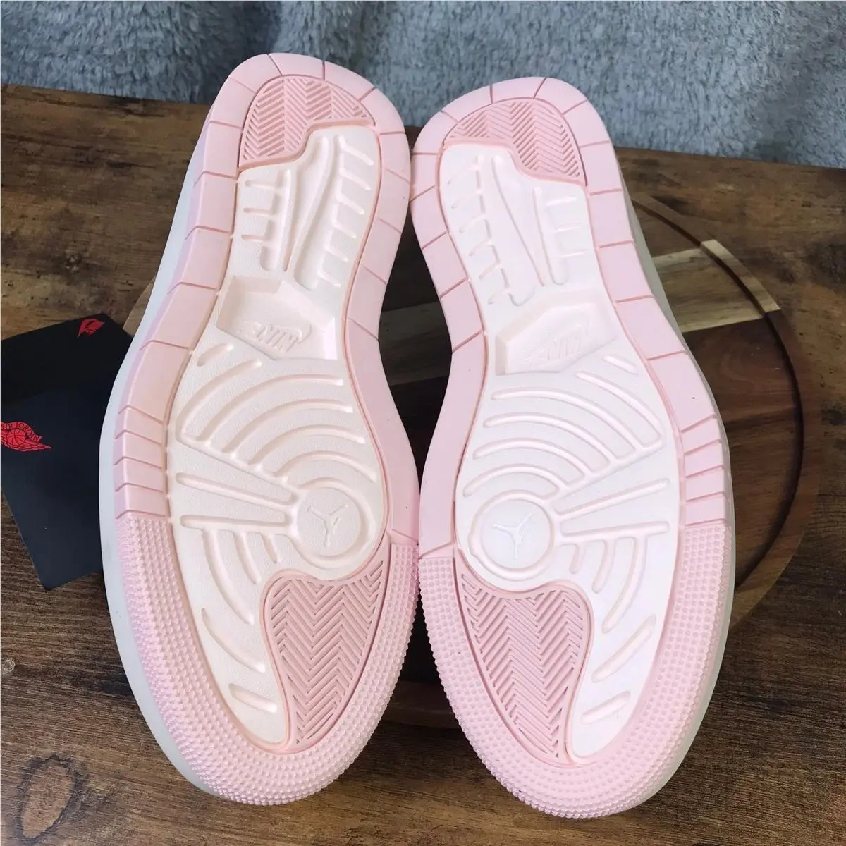 Nike shoes - Air Jordan 1 Elevate Low - Pink 8