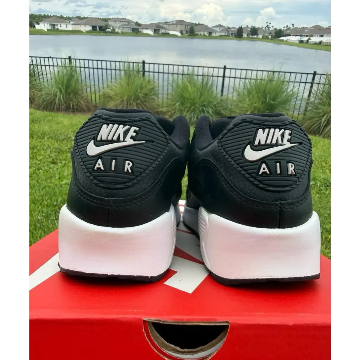 Nike shoes - Nike Essentialist - Essentialist - BLACK / WHITE 3