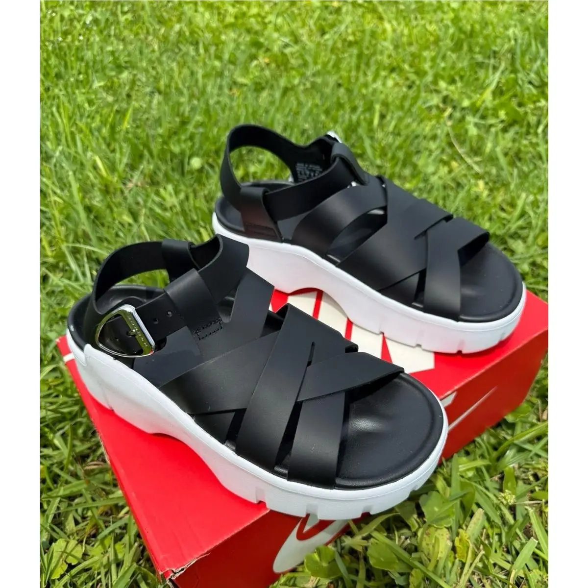 Nike shoes - Nike Essentialist - Essentialist - BLACK / WHITE 3