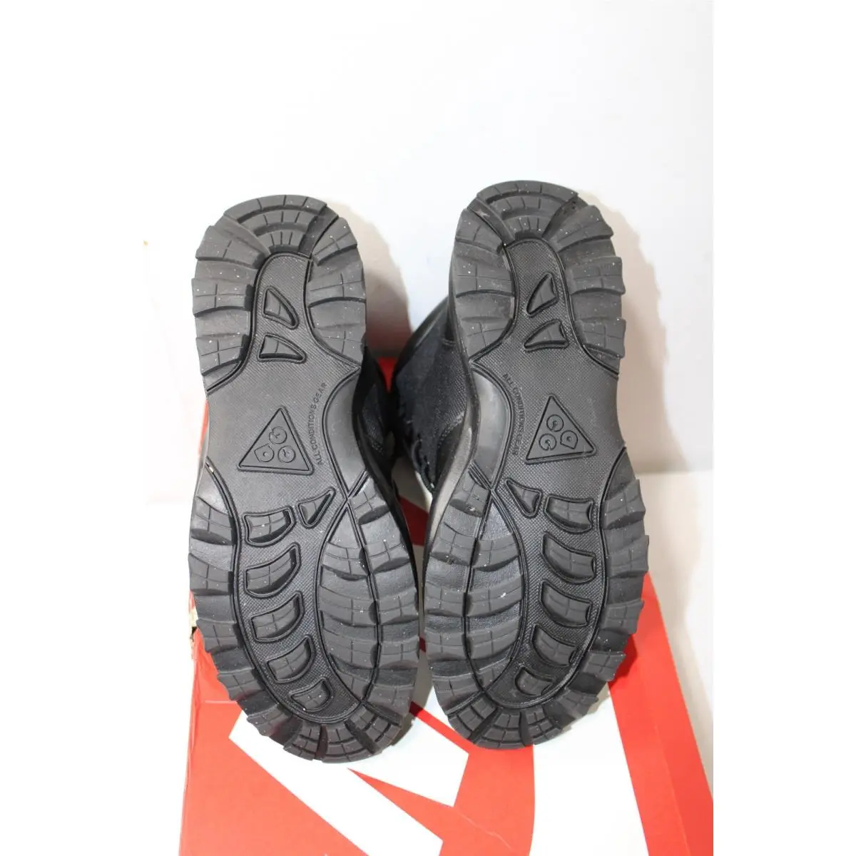 Nike shoes - Nike Manoa TXT Water Resistant - 456975 001 - Black 3