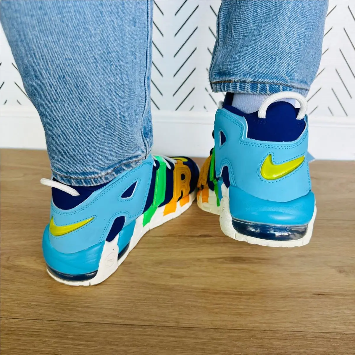 Nike shoes - Nike Air More Uptempo GS - Blue (UPC: 196604824743) 4