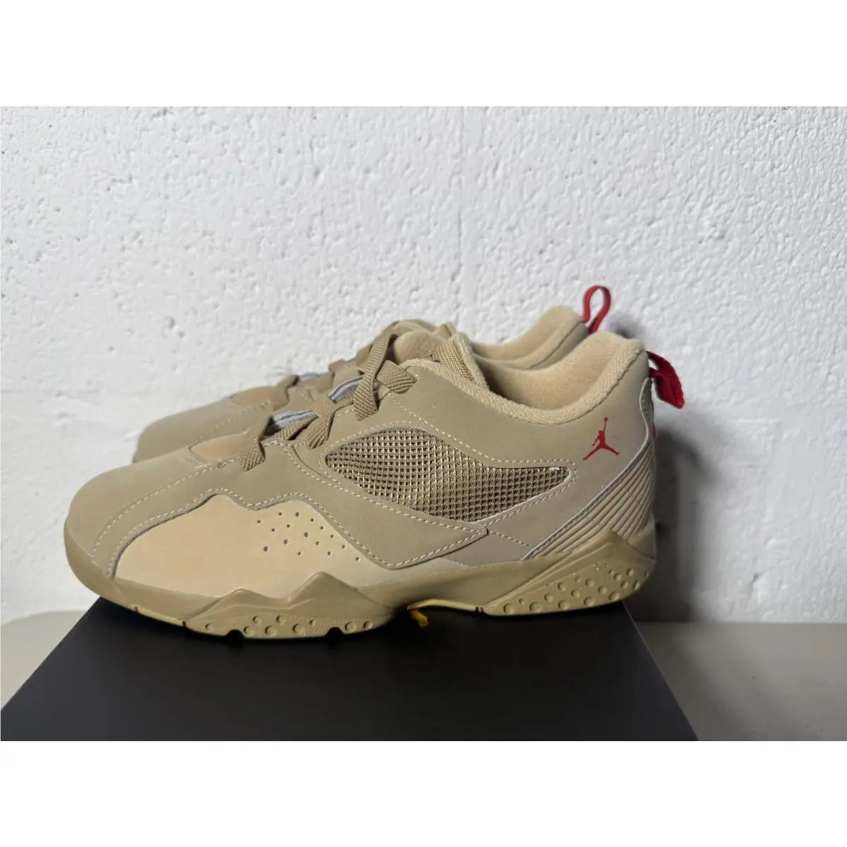 Nike shoes - PS - Brown 2