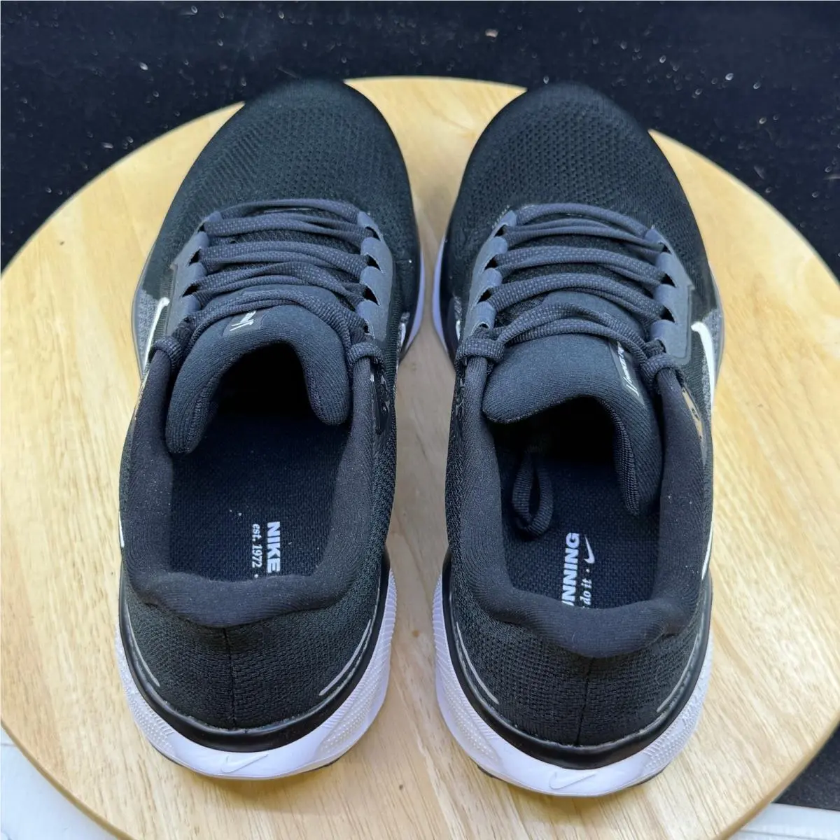 Nike shoes - Black 6