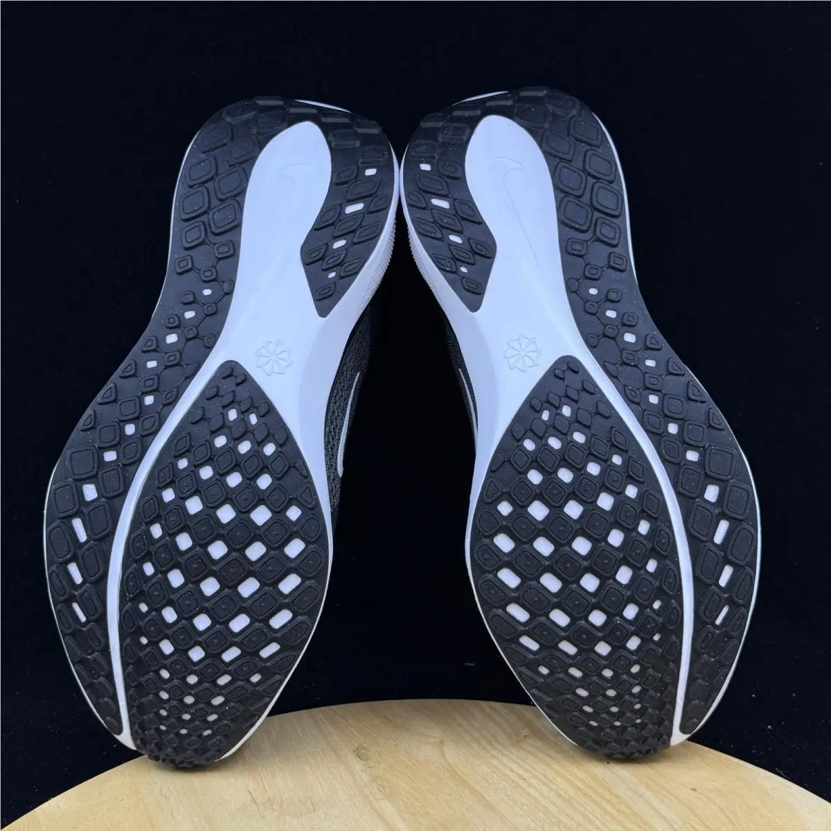 Nike shoes - Black 7