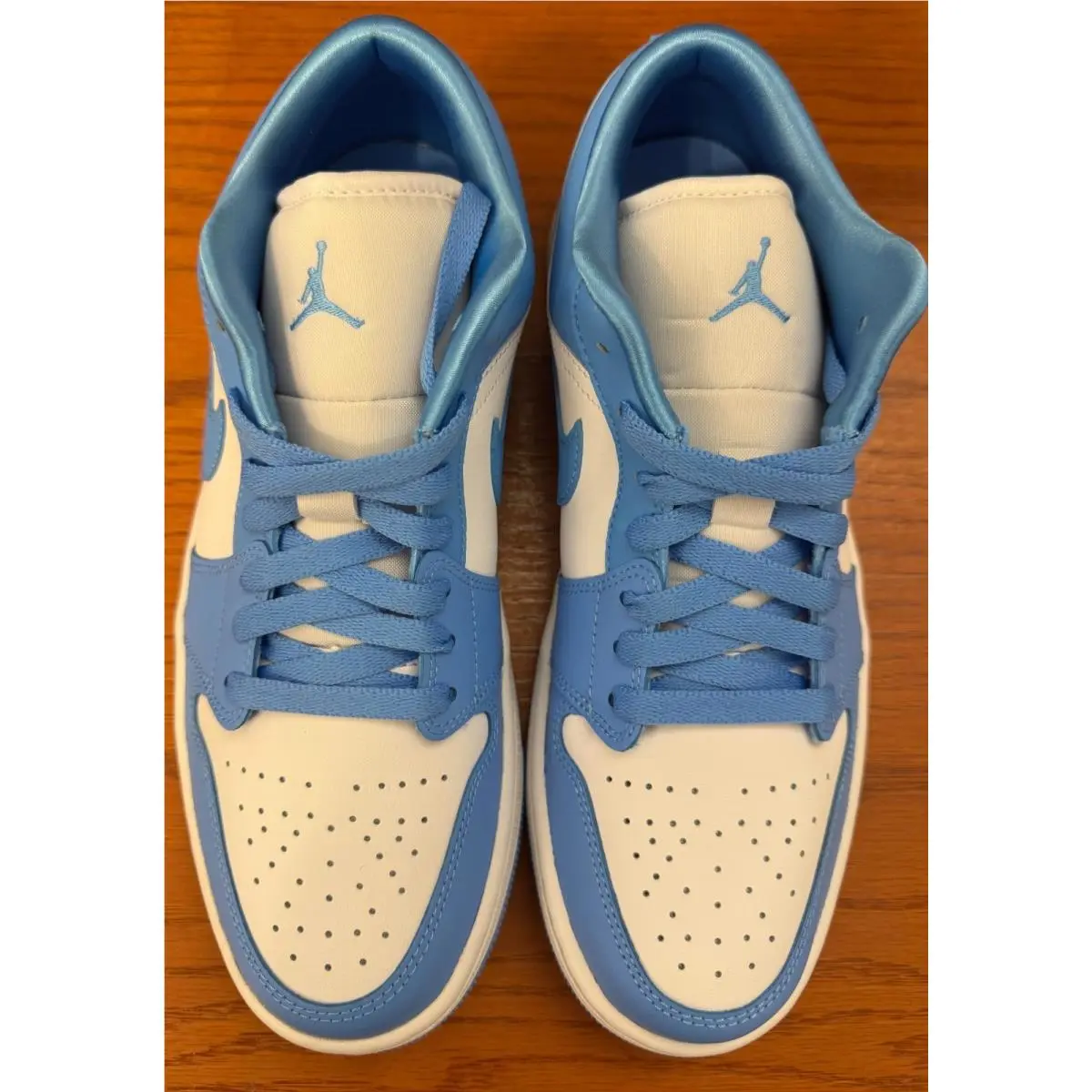 Nike shoes - Nike Air Jordan 1 - Air - Blue 2