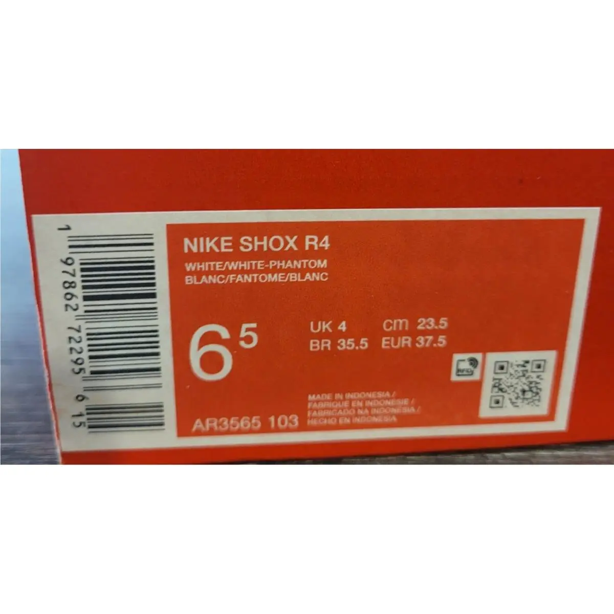 Nike shoes - Nike Shox R4 - Shox - White 10