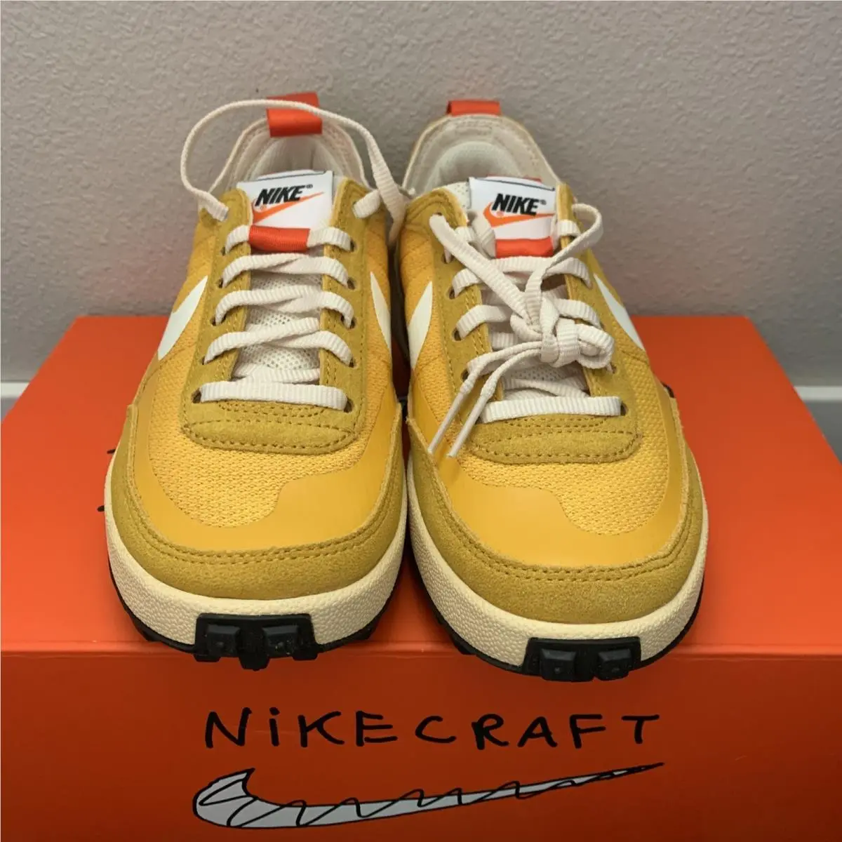 Nike shoes - Nike Archive - Archive - DA6672 700 - Yellow (UPC: 0195870855680) 2