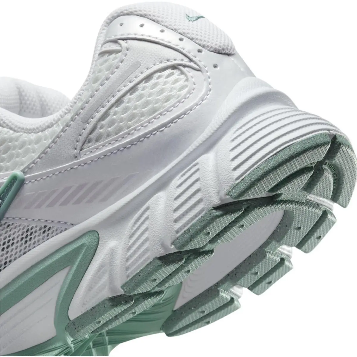 Nike shoes - White 1