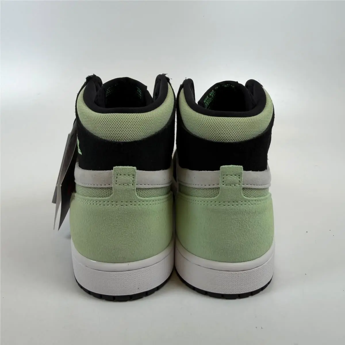 Nike shoes - Air Jordan 1 Zoom CMFT 2 - Green 3