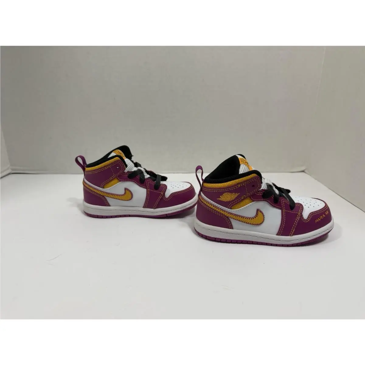 Nike shoes - Air Jordan 1 Mid - Air Mid - Multicolor 2