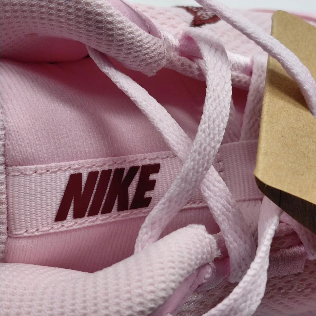 Nike shoes - Pink 11
