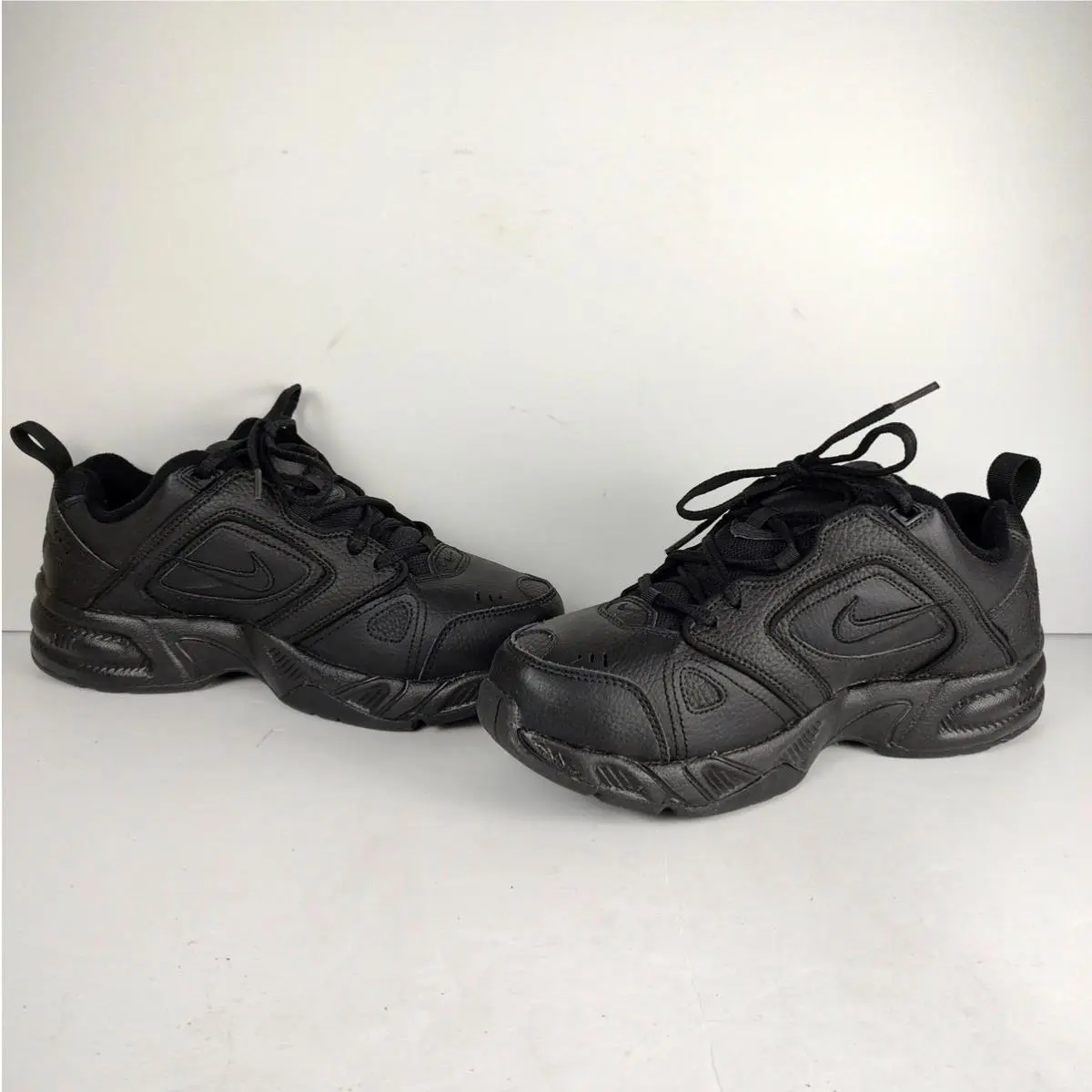 Nike shoes - Black 1