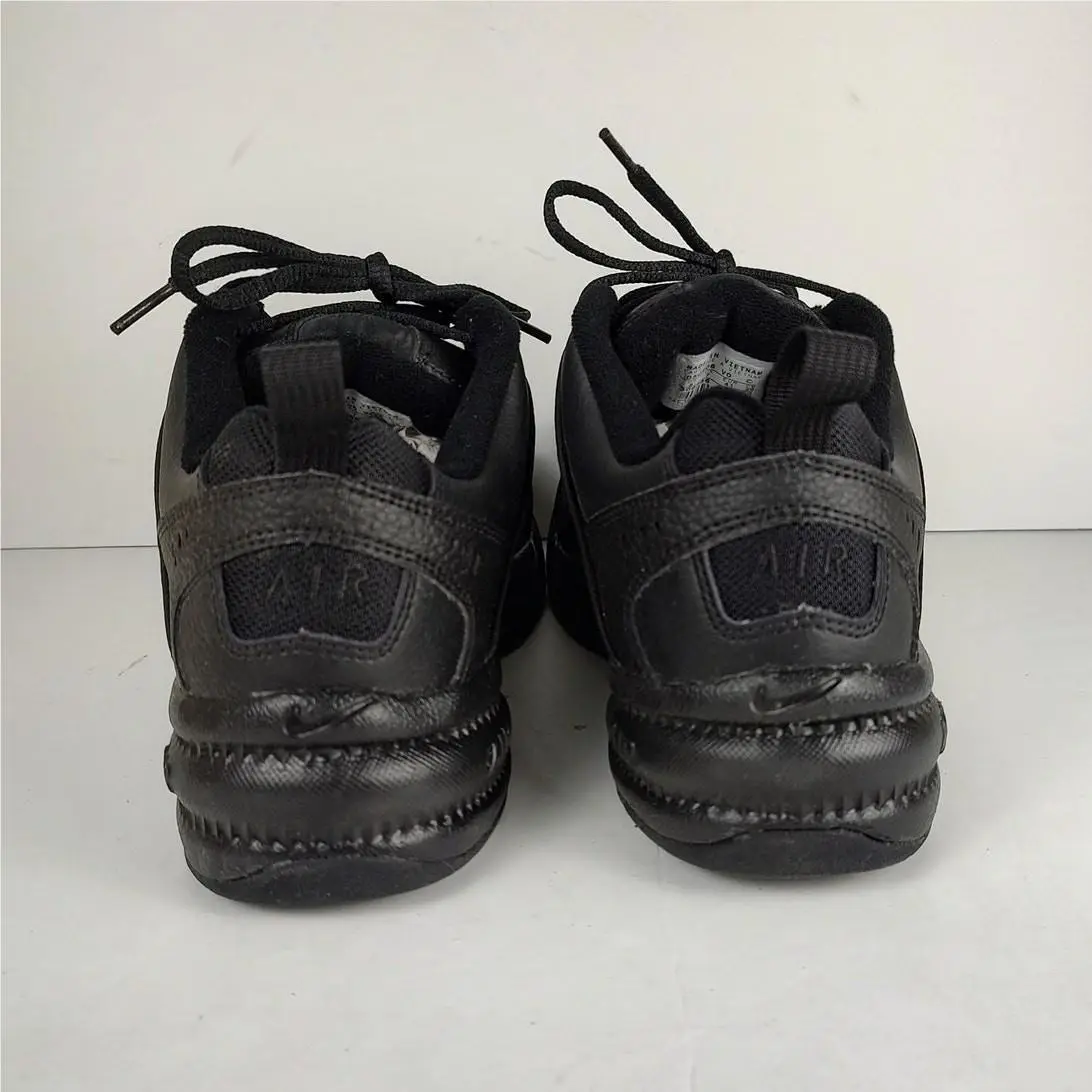 Nike shoes - Black 2