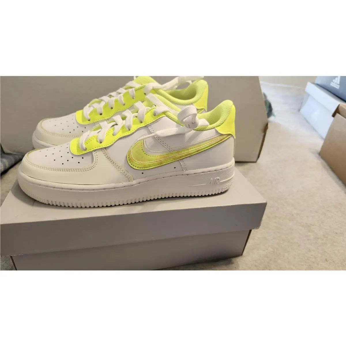 Nike shoes - Unknown - Unknown - White 1