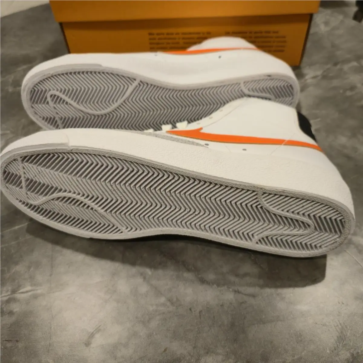 Nike shoes - Nike Blazer Mid 77 Vintage - BQ6806-123 - White 2