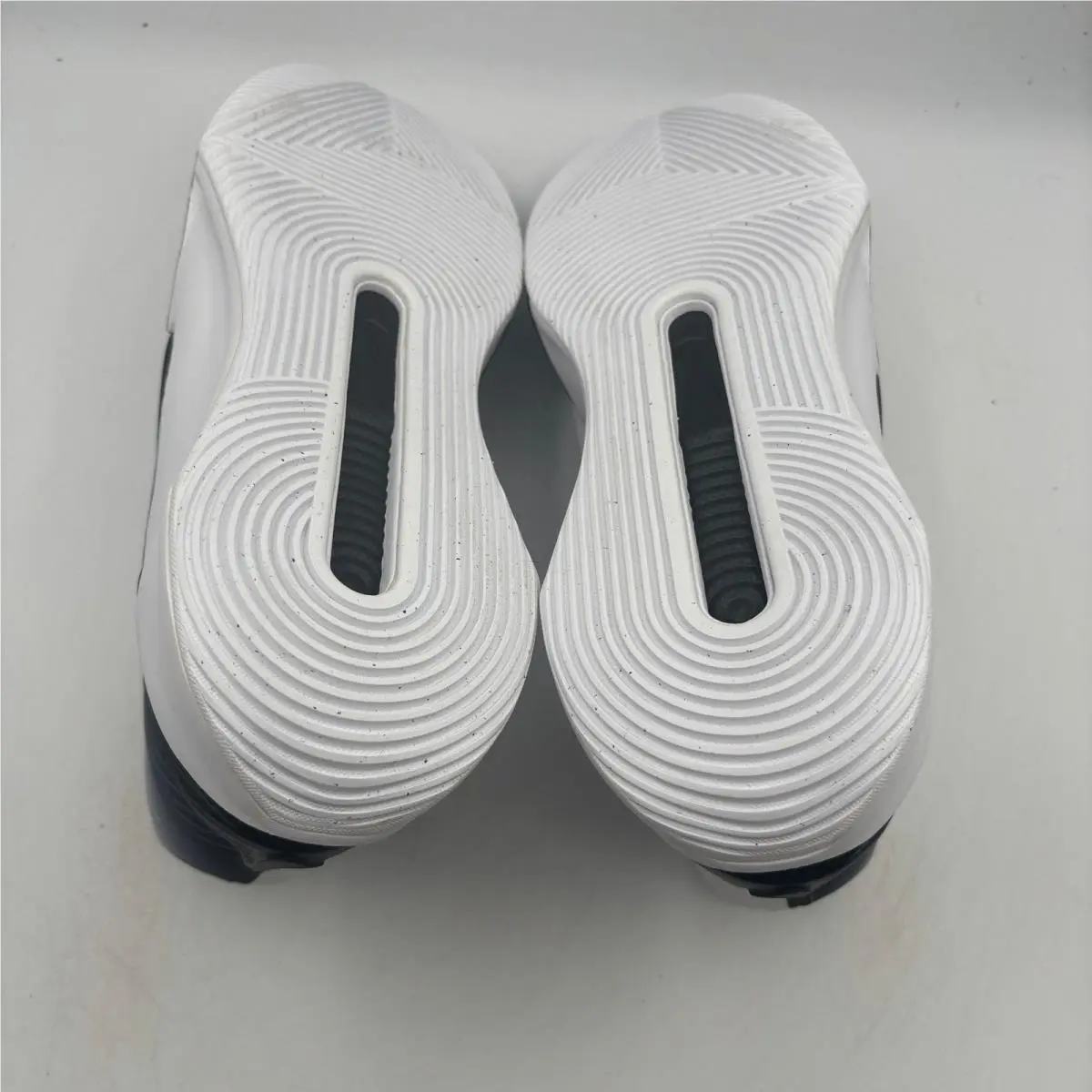 Nike shoes - Nike G.T. Jump Academy - Jump Academy - White 3