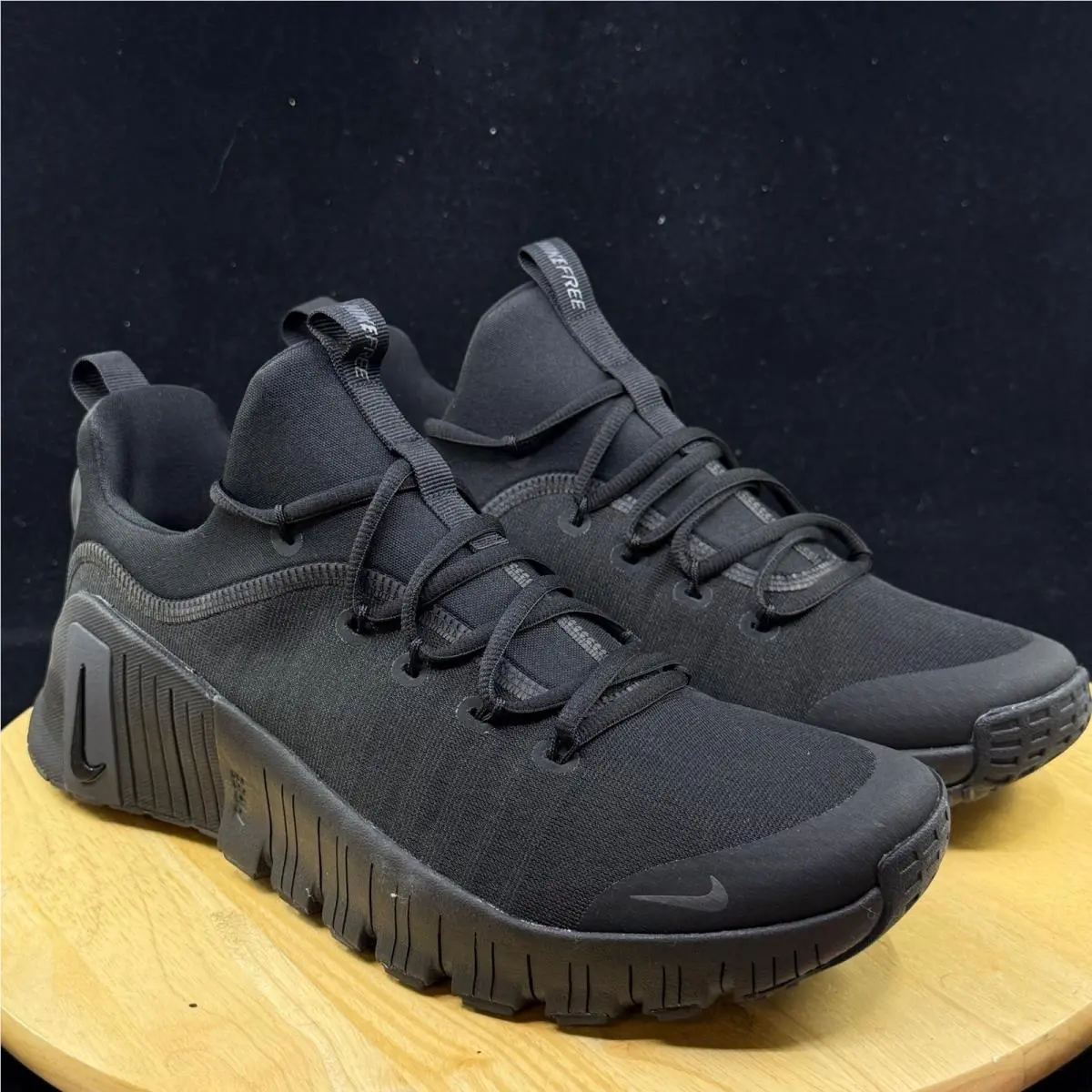 Nike shoes - Black 2