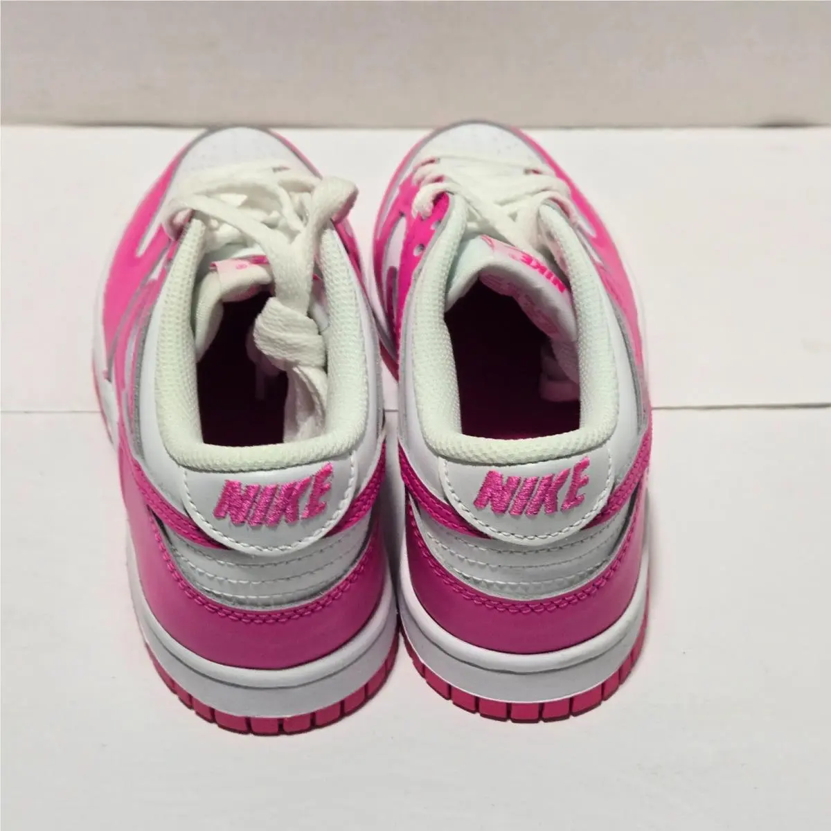 Nike shoes - Pink 3