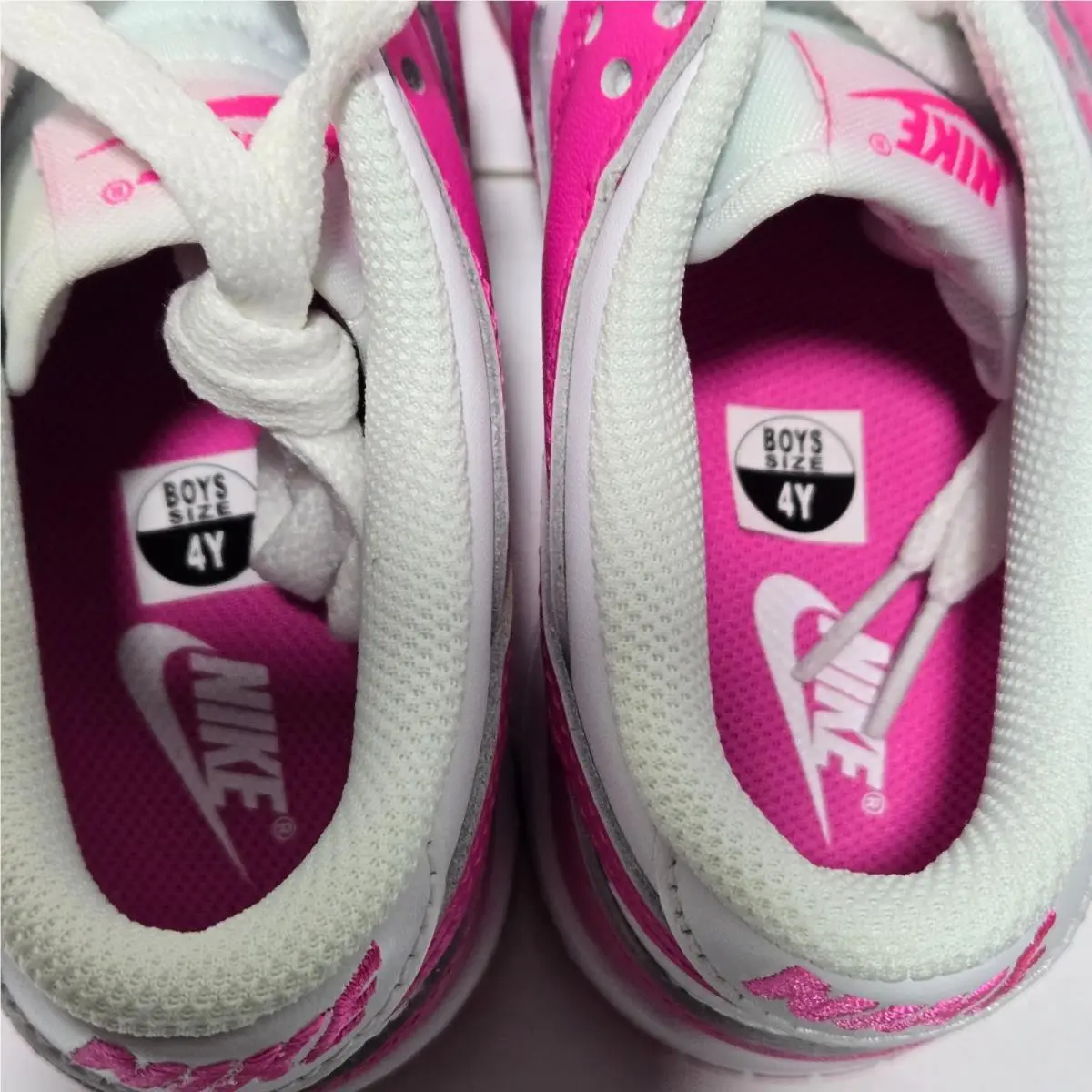 Nike shoes - Pink 4