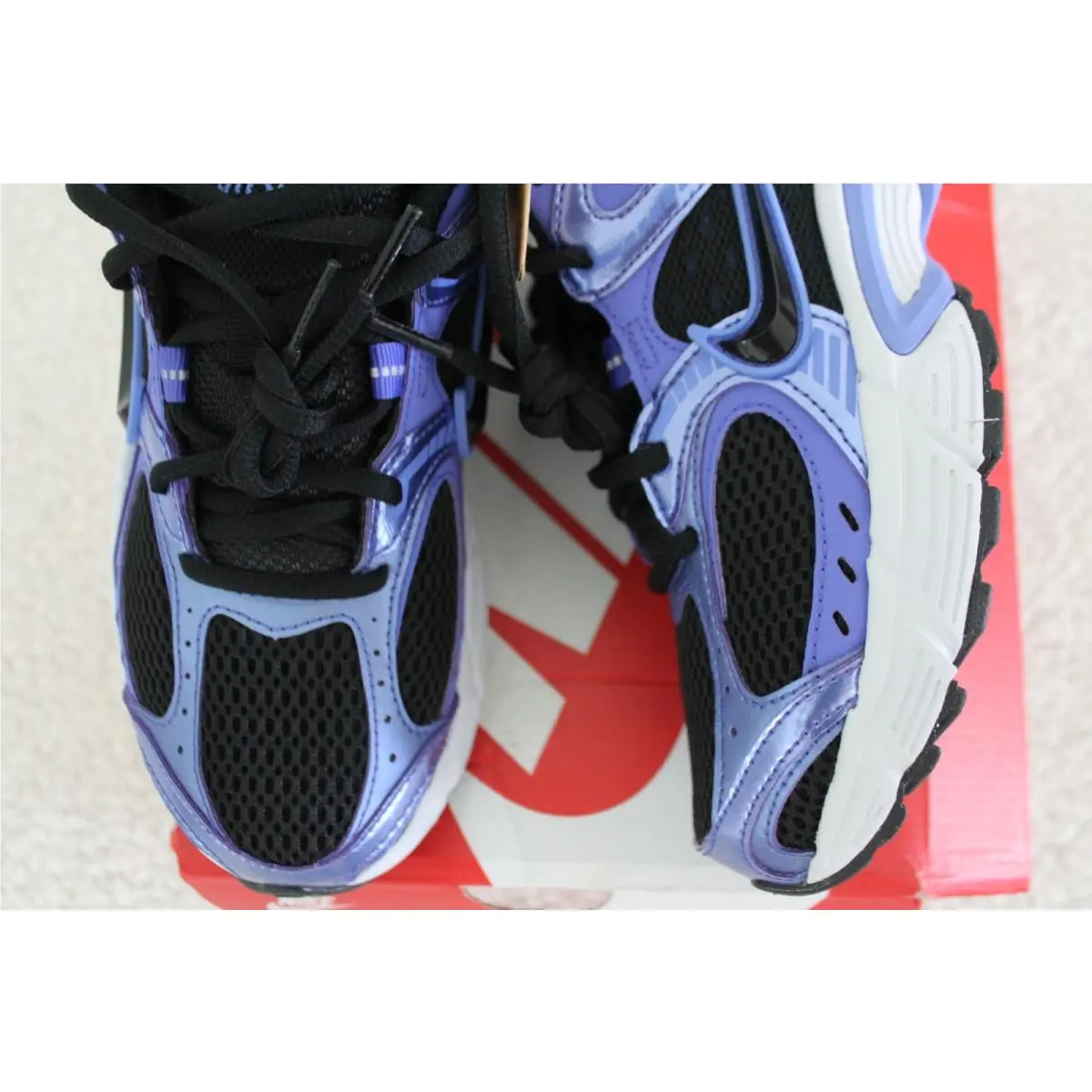 Nike shoes - NIKE V5 - Blue 1