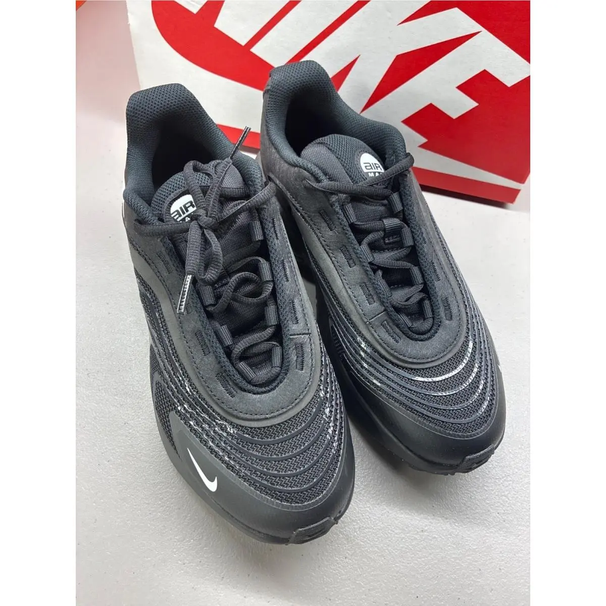 Nike shoes - Black 1