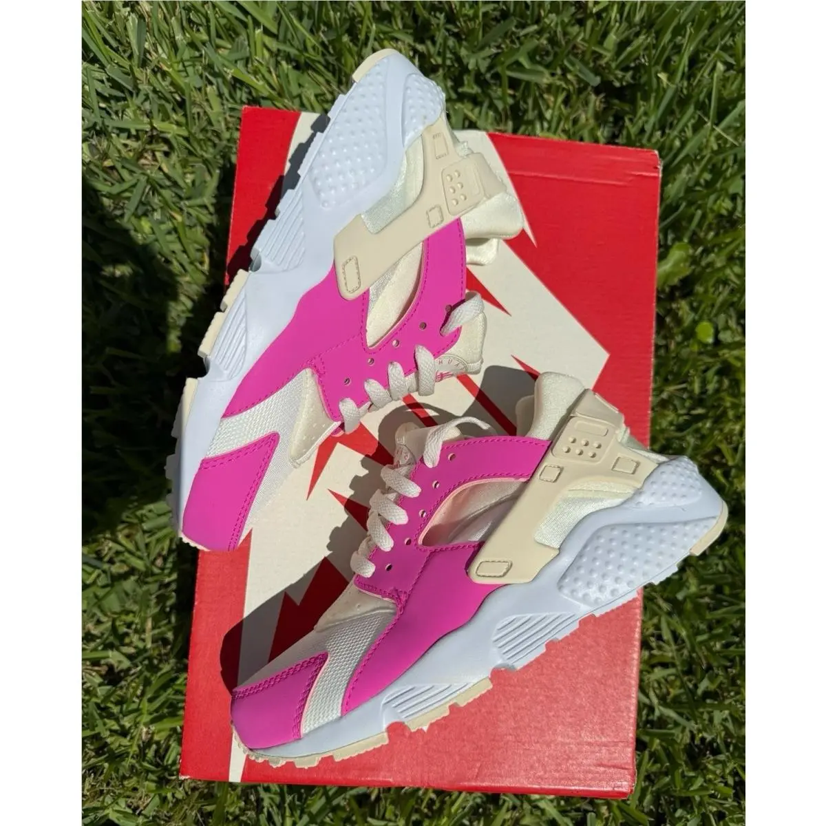 Nike shoes - Nike Essentialist - Essentialist - Pink 1