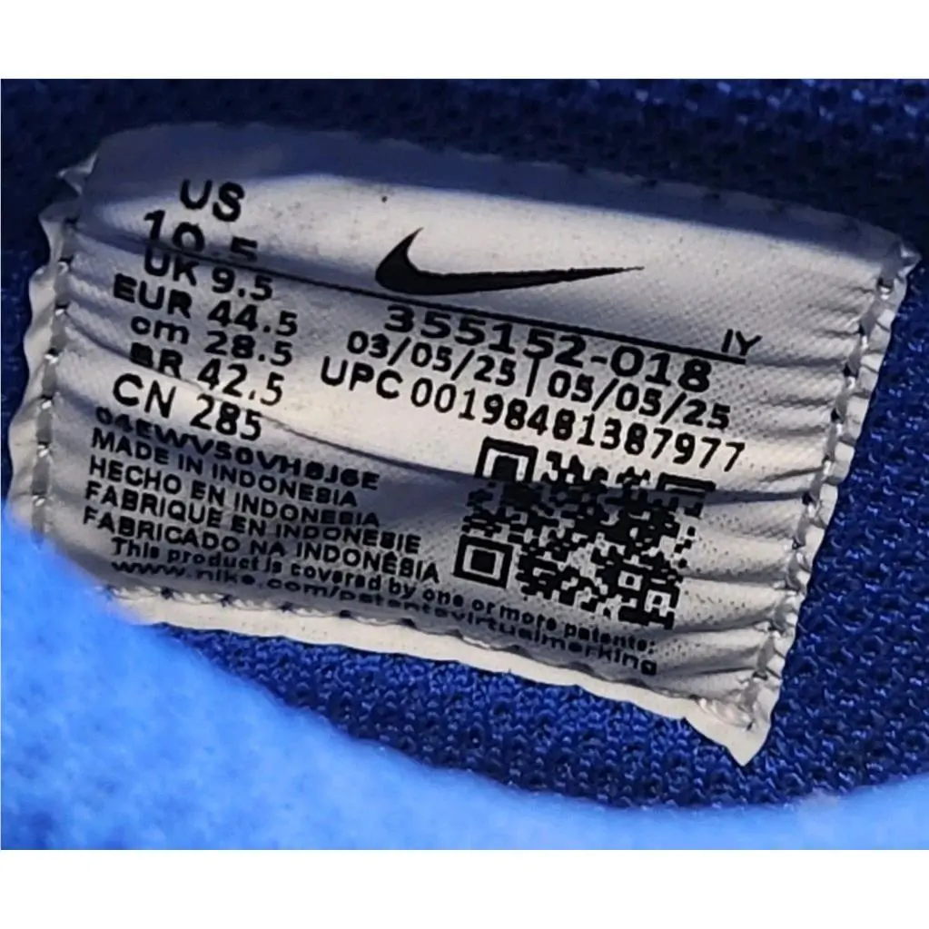 Nike shoes - Black, White, Blue 5