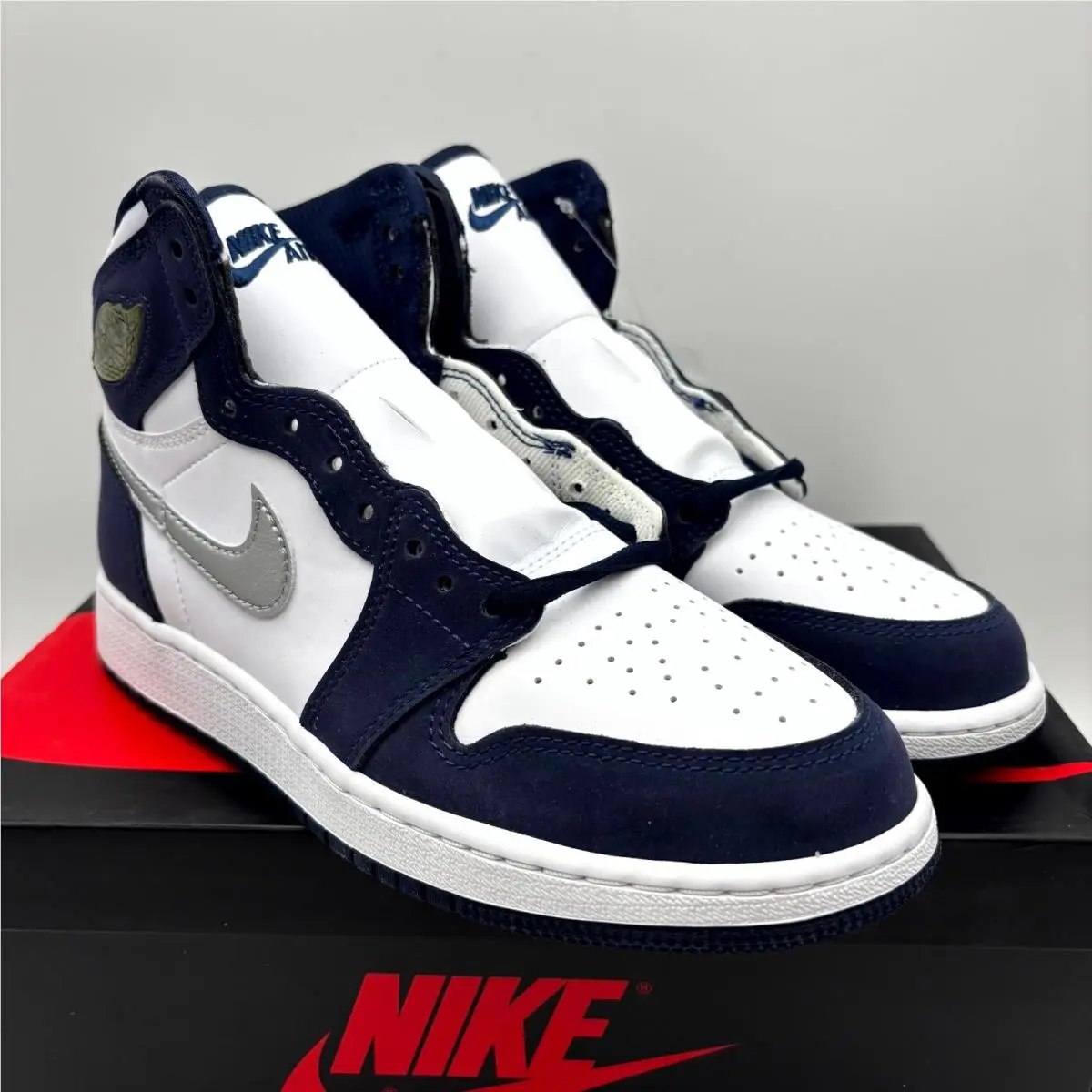 Nike shoes - Nike Air Jordan 1 Retro High OG GS - 575441-141 - Midnight Navy (UPC: 194498335673) 0