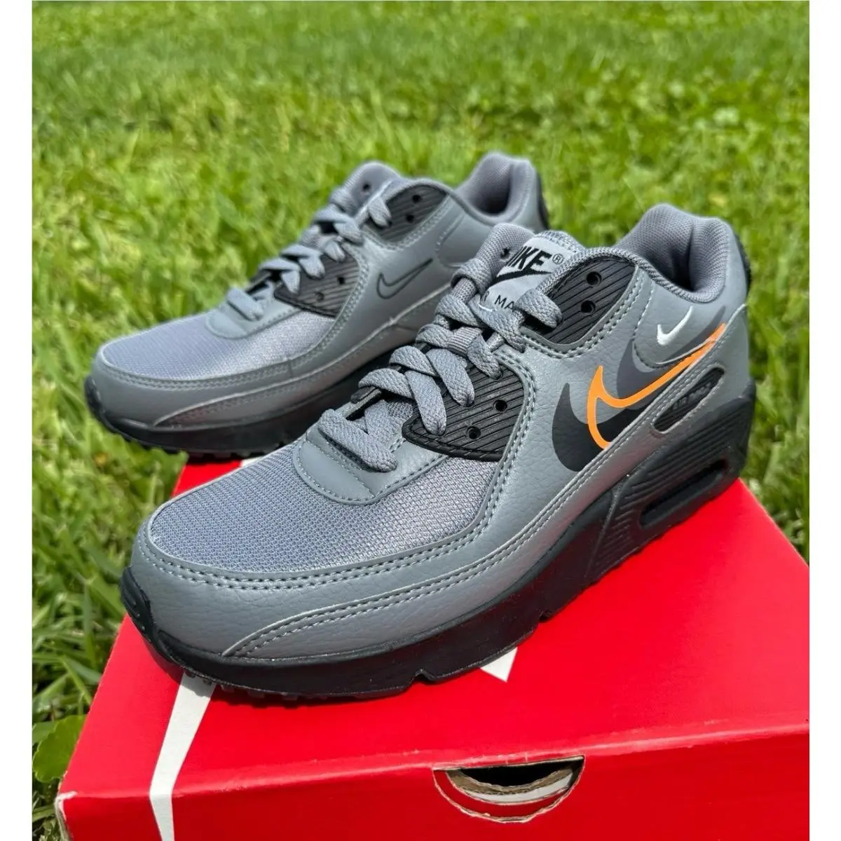 Nike shoes - Nike Essentialist - Essentialist - FN7785-001 - GRAY / ORANGE 0