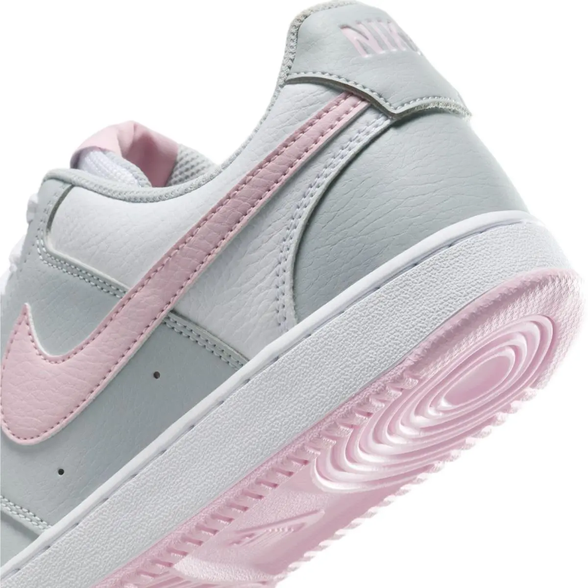 Nike shoes - Silver (UPC: 197862025323) 1